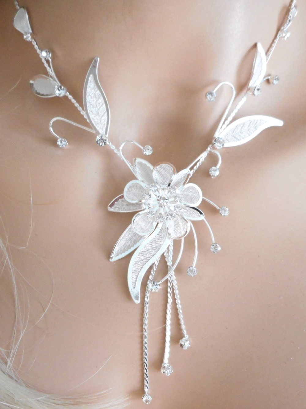 Mesh Flower Floral Mesh Necklace Set Clear Crystals